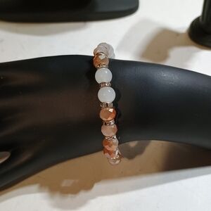 White and Tan Stone Beaded Elastic Bracelet